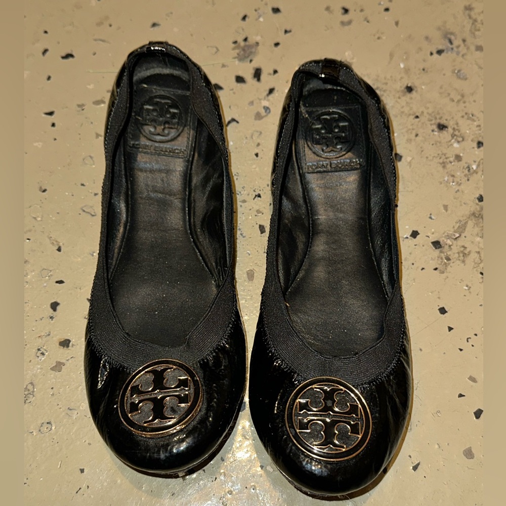 Tory Burch "Caroline" black leather ballet flats